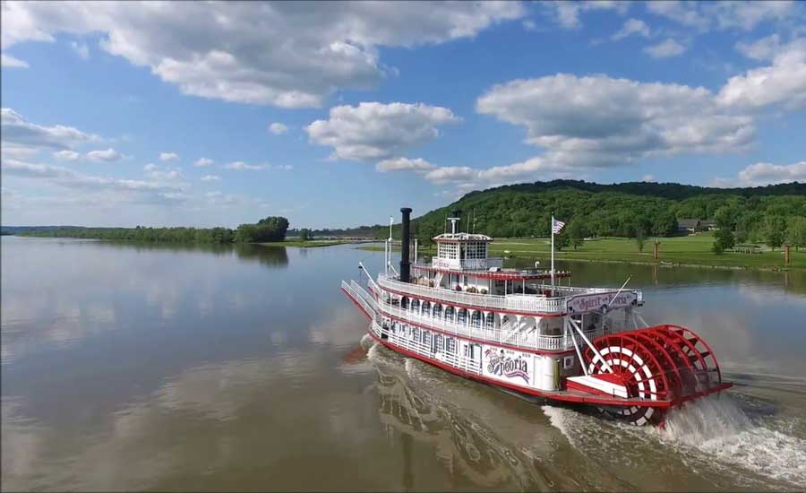 River Cruise Through The Illinois River Valley Great Day! Tours